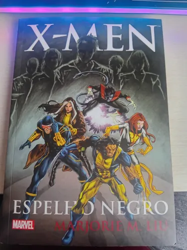 X-Men: Espelho Negro - Livro Marvel