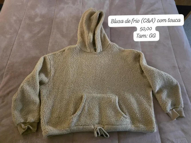 Blusa de Frio com touca