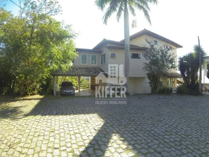Casa com 3 dormitórios à venda, 279 m² por R$ 1.280.000,00 - Pendotiba - Niterói/RJ