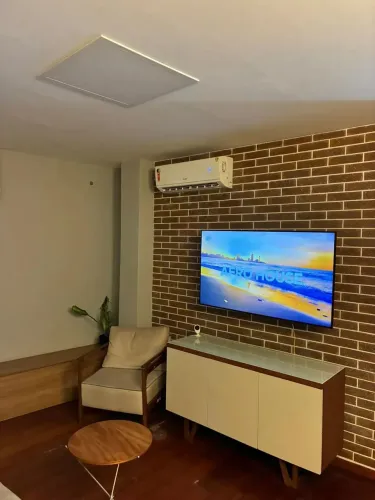 COPACABANA - RUA BOLIVAR - 2 QUARTOS - ROXY