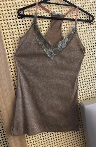 Blusa lurex e renda Ágatha