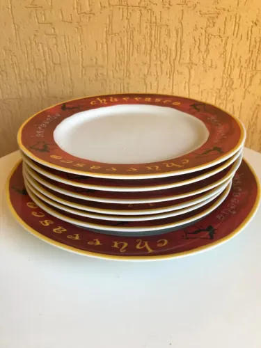 KIT PRATOS EM LOUÇA PARA CHURRASCO - NOVO