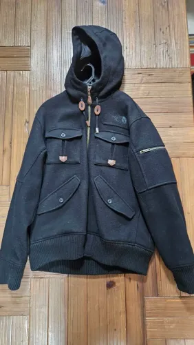 Jaqueta The North Face Original - Lã Grossa Feita à Mão