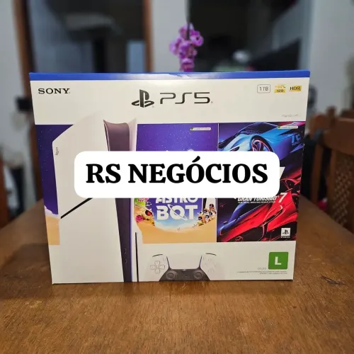 Play5 Midia Física + 2 Jogos 1tb, Lacrado + Nota Fiscal (Até 12x)