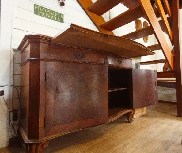 Móvel antigo - madeira maciça - Florianópolis