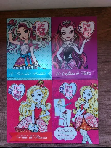 Lote 4 Livros/Revistas Ever After High EAH