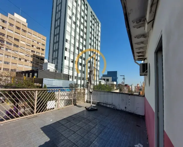 casa para locação com 9 salas, 3 vagas, 139 m², Metrô Praça da Àrvore.