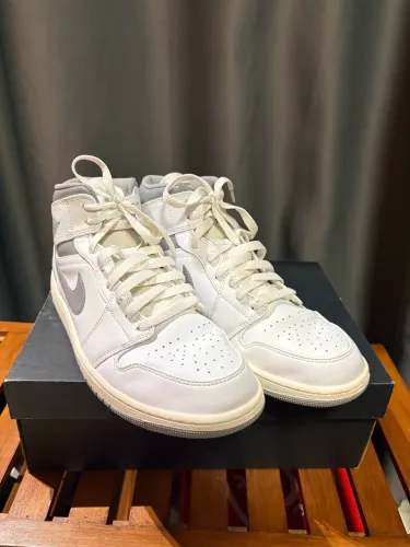Jordan 1 Low Neutral Grey