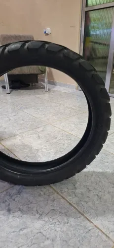 Pneu metzeler lander 