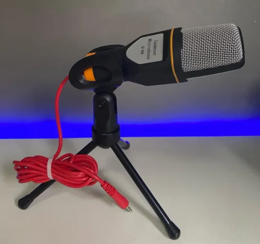 MICROFONE CONDENSADOR DE MESA