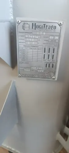 TRANSFORMADOR A OLEO 150 KVA 13.800/220 V REFORMADO