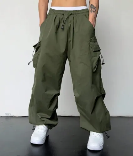 Calça Cargo Verde Oversized
