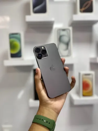 iPhone 13 Pro Max 256 gb - tela e câmera trocada