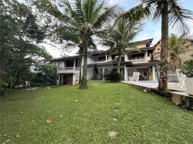 Condomínio com 4 quartos à venda em Costa do sol - SP