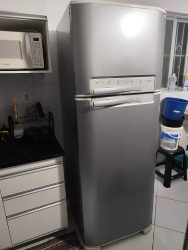 Geladeira duplex 450 litros