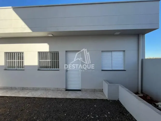 Casa para Locação em Martinópolis, VILA DAS FLORES, 2 dormitórios, 1 banheiro, 1 vaga