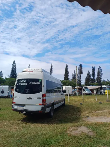 Aluguel de van com motorista 24 horas online 