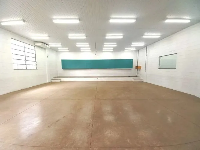 Loja / Salão / Ponto Comercial para aluguel, Jardim Maria Bruschi Modeneis - Limeira/SP