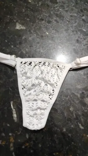 Calcinha de renda branca