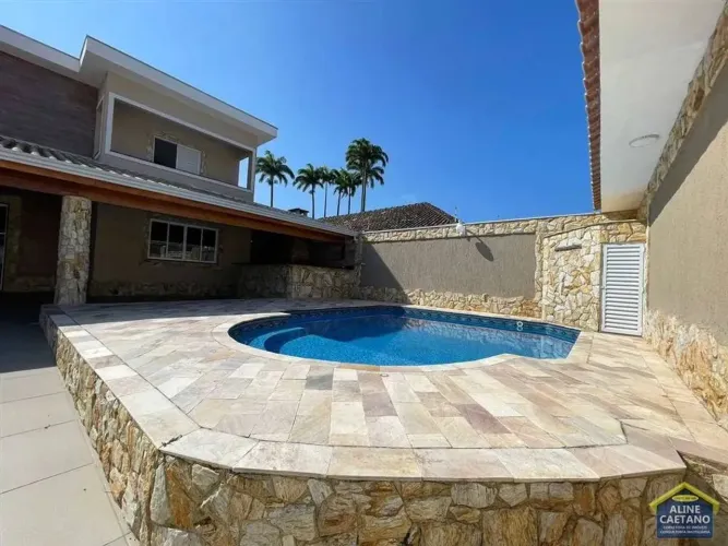 Alto Padrão no Flórida - 5 suítes + 6 vagas de garagem! Financia!