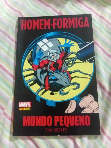 Homem-Formiga Mundo Pequeno Panini
