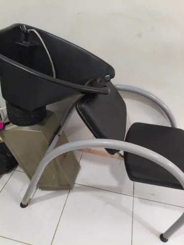 Vende _se lavatório 