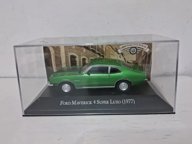 Miniatura Ford  Maverik 4 Super Luxo 1977 - Miniatura 1/43