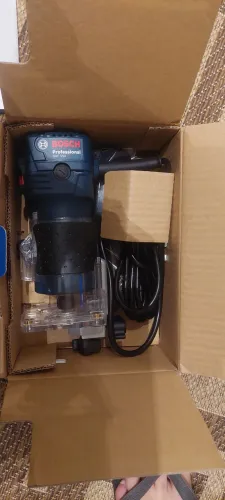 Tupia de Palma Bosch GKF 550 + Kit de Fresas Vonder ? Nunca Usada