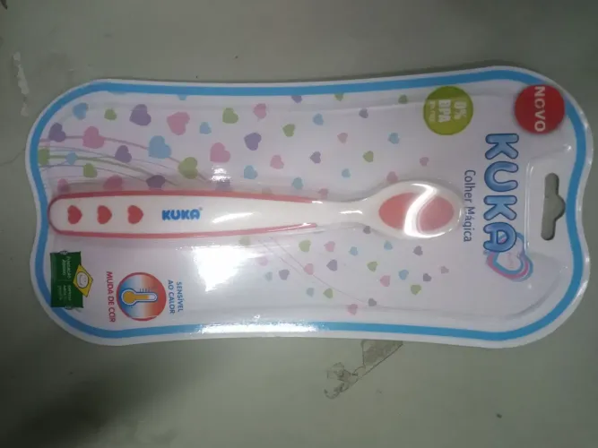 colher mágica infantil Kuka sensível ao calor muda de cor sem BPA