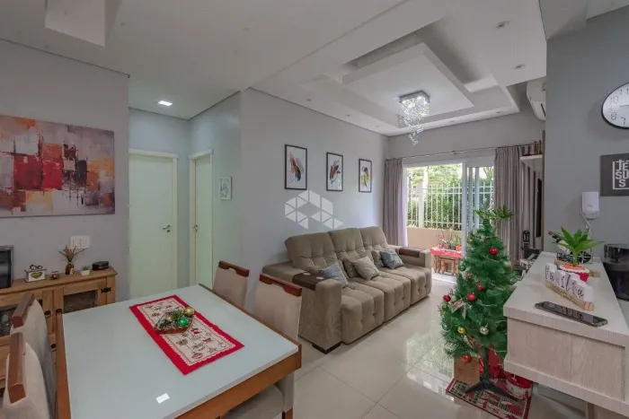 Apartamento Garden de 2 Dormitórios com Vaga no Bairro Jardim Carvalho - Porto Alegre