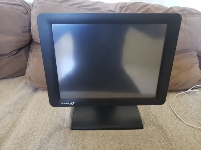 Monitor bematech touch screen com defeito
