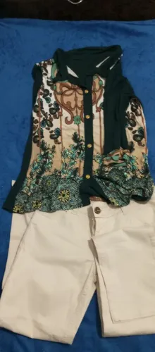 Lote de roupas