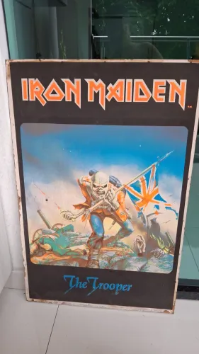 Antigo Poster Iron Maiden.