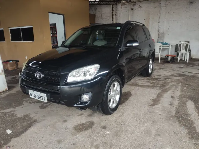 Toyota RAV4 2.4 4X2 16V 170cv Aut. 2011