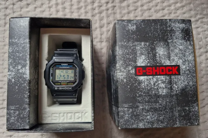 Relógio Casio Dw-5600