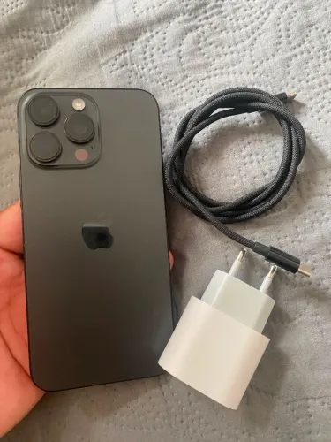 iPhone 15 pro Max 256 GB bateria em 90 vida útil todo original 