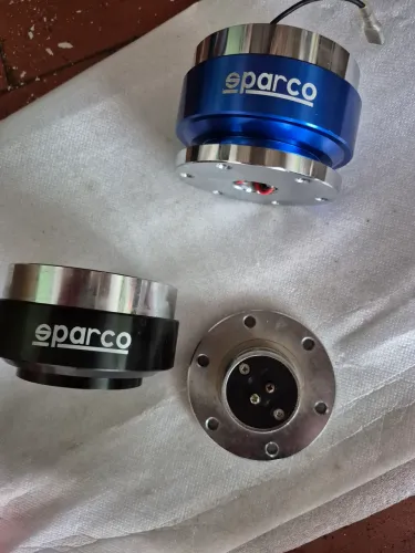 Cubo esportivo engate rápido sparco 