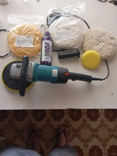 politriz, 3 boinas e um composto polidor HOF 4em 1. sem uso
