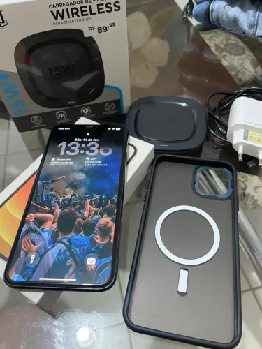 IPhone 11 Pro Max - 256gb (Leia a descrição)