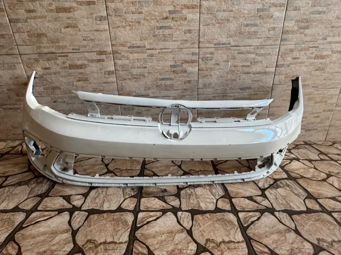para-choque dianteiro branco Volkswagen Polo GTI / TSI