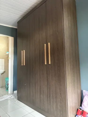 vende guarda roupa 