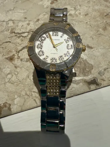 Relógios Technos prata e  dourado 