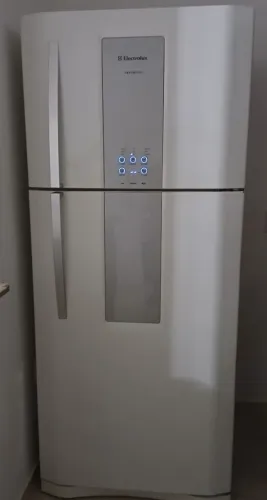 Geladeira duplex Eletrolux 553l