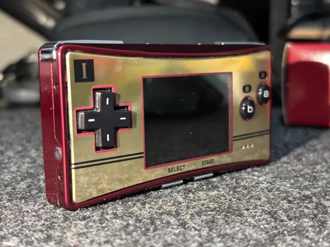 Game boy micro Famicom 20th Aniversário 