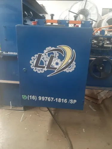 Perfiladeira para telha forro com desbobinador