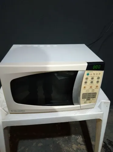 Microondas 20 litros 