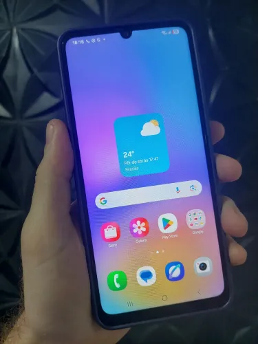Samsung a05, 128gb, sem defeitos, sem trincos acompanha capa, película e carregador