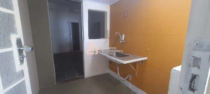 ÓTIMA KITNET DE 1 QUARTO PRÓXIMO A HERÁCLITO MOURÃO