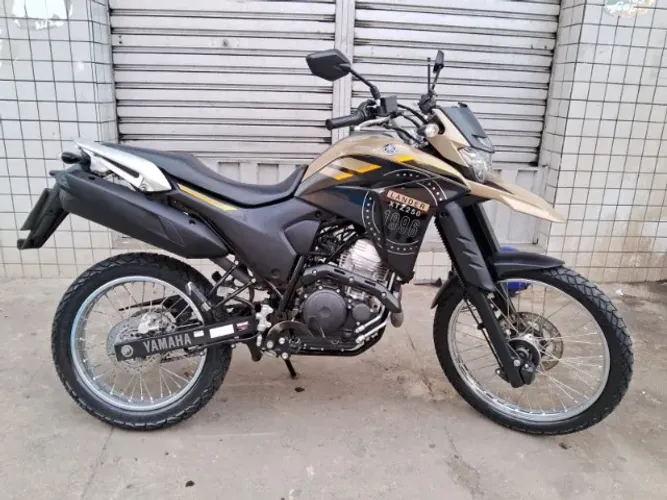 Yamaha XTZ Lander 250 Bege ano 23/23 - 2º Dono - Excelente estado