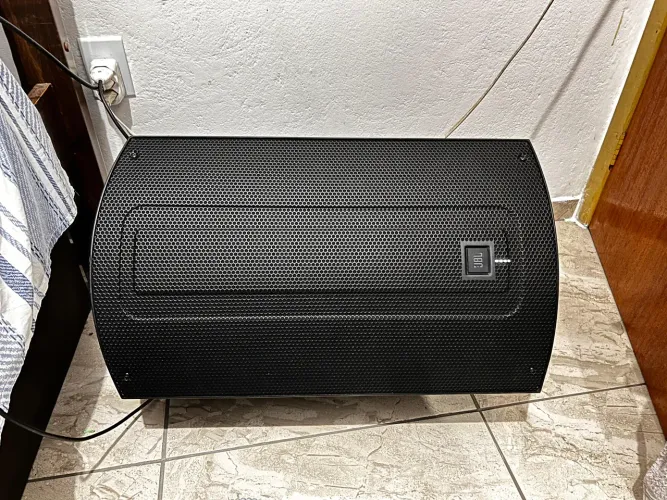 Caixa ativa jbl Max 15